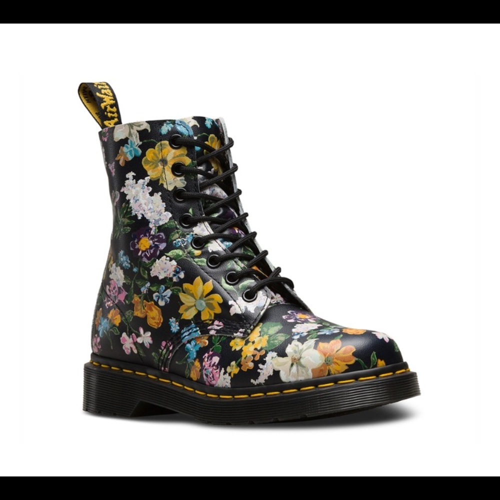 Dr martens pascal 1460 Darcy floral sz 7